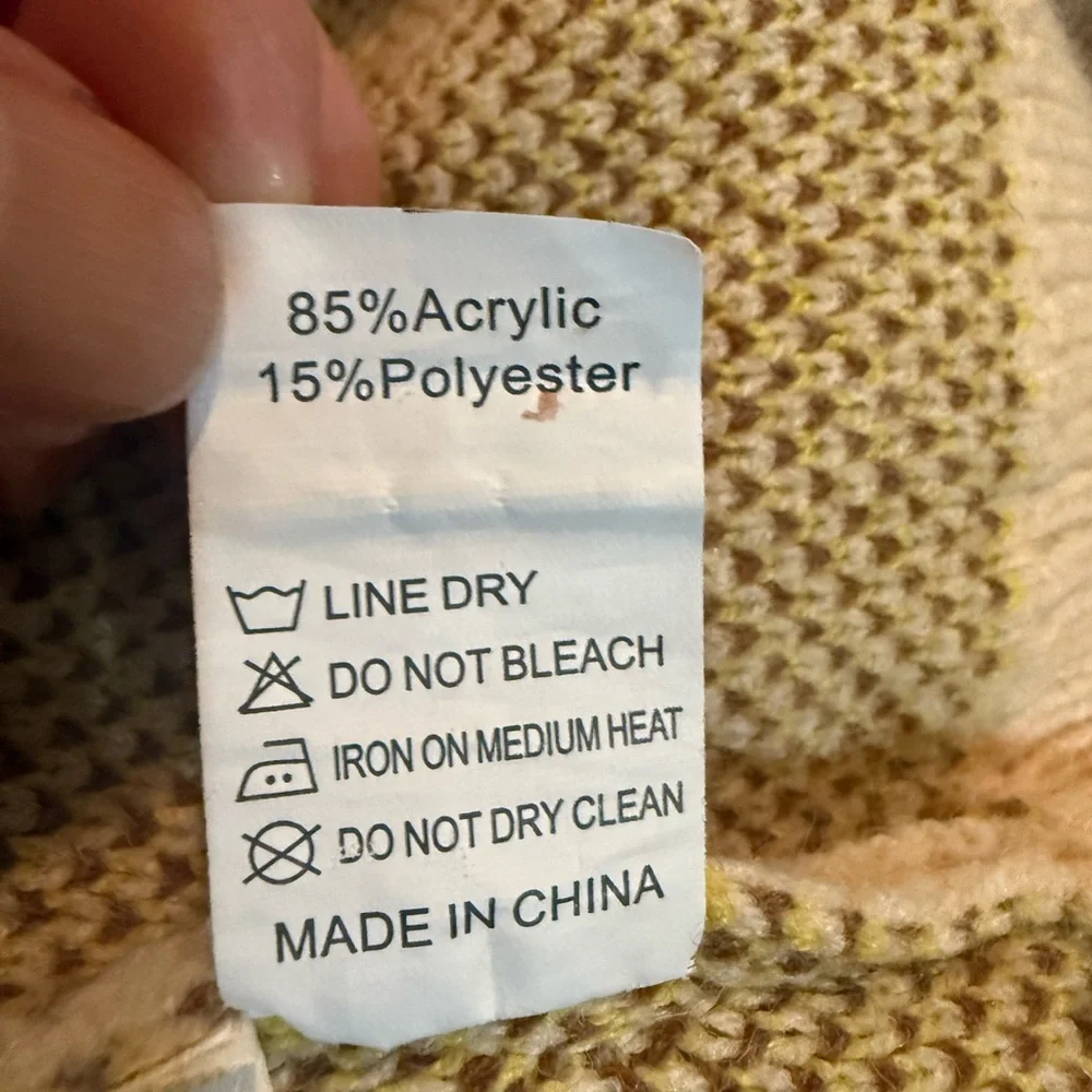 Women Moment Collection smiley face sweater Size L - Picture 9 of 9